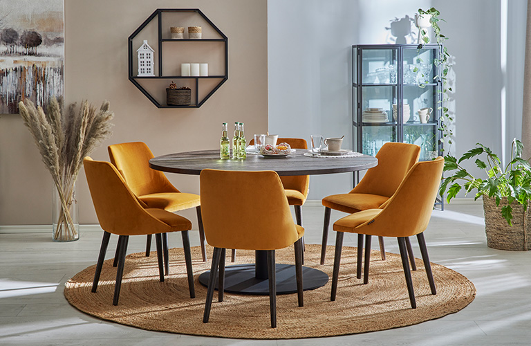 RUOKAP&Ouml;YD&Auml;N TUOLIEN VALINTA